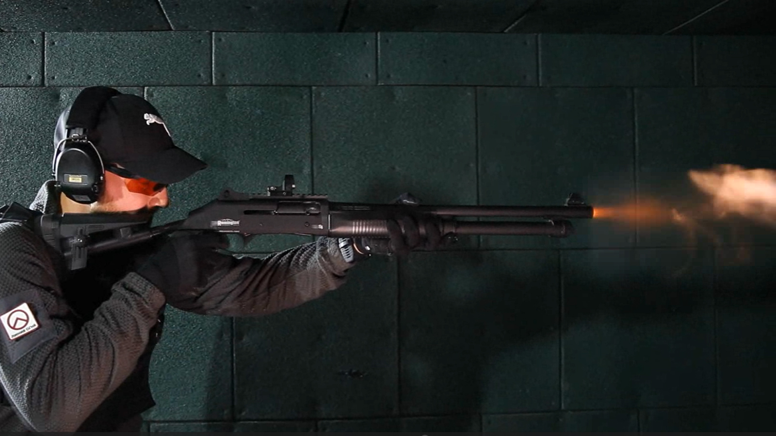 Ружьё AKSA Arms S4. Реплика Benelli M4.